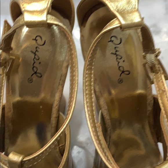 Wedges - Picture 4 of 8